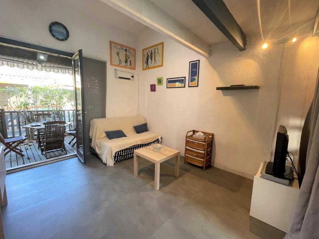 Villa Maison 2 Pieces Mezzanine 6 Couchages Cyprien Sc890-102 Saint-Cyprien (Pyrenees-Orientales)